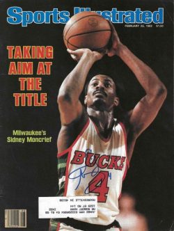 Autographed Sidney Moncrief Milwaukee Bucks Sports Illustrated Magazine 2/22/1982