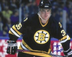 Autographed BRIAN PROPP 8X10 Boston Bruins Photo