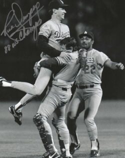 AUTOGRAPHED RICK DEMPSEY "88 WS Champs" 8x10 Los Angeles Dodgers Photo
