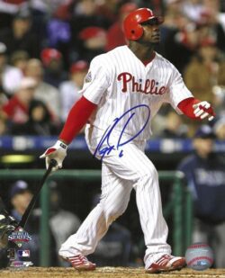 AUTOGRAPHED RYAN HOWARD 8X10 Philadelphia Phillies Photo
