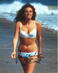 AUTOGRAPHED JACQUELINE BISSET 8x10 photo