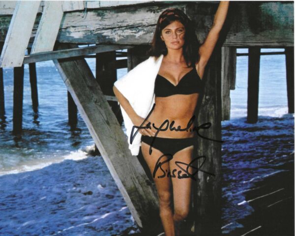 AUTOGRAPHED JACQUELINE BISSET 8x10 photo
