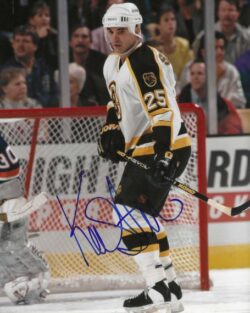Autographed KEVIN STEVENS 8X10 Boston Bruins Photo