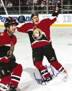 Autographed WADE REDDEN 8x10 Ottawa Senators photo