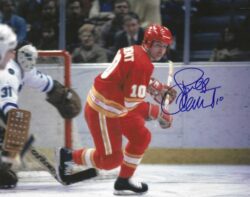 Autographed BILL CLEMENT 8X10 Calgary Flames Photo