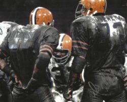 Autographed DOUG DIEKEN 8X10 Cleveland Browns Photo