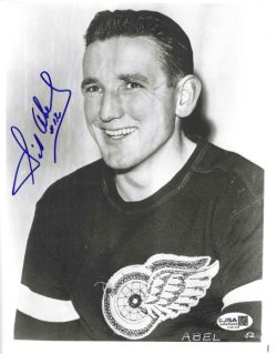 Autographed SID ABEL 8X10 Detroit Red Wings Photo JSA