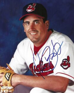 AUTOGRAPHED  DAVE BURBA 8X10 Cleveland Indians Photo