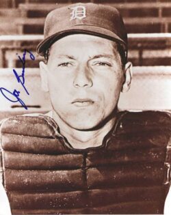 AUTOGRAPHED JOE GINSBERG 8x10 Detroit Tigers Photo