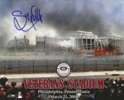 AUTOGRAPHED GARY MATTHEWS 8X10 Philadelphia Phillies Photo