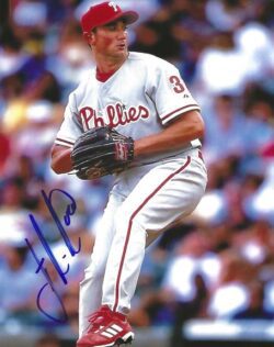 AUTOGRAPHED JOE ROA 8X10 Philadelphia Phillies Photo