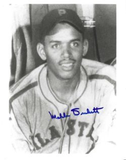 Autographed MAHLON DUCKETT 8X10 Philadelphia Stars Photo