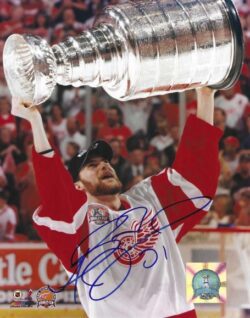 Autographed BOYD DEVEREAUX 8X10 Detroit Red Wings Photo