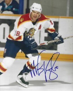 Autographed MIKE HOUGH 8x10 Florida Panthers Photo