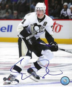 Autographed Evgeni Malkin Pittsburgh Penguins  8x10 photo