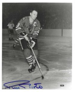 Autographed PIERRE PILOTE  8X10 Chicago Blackhawks Photo