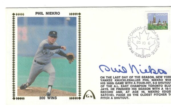 Autographed PHIL NIEKRO New York Yankees Cachet Cover