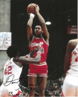 Autographed DAVID GREENWOOD 8x10 Chicago Bulls Photo