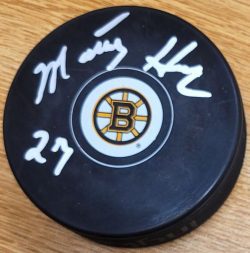 Autographed MARTY HOWE Boston Bruins Hockey Puck
