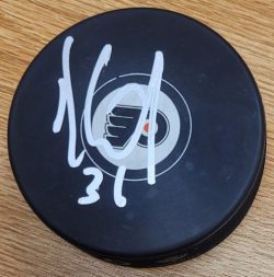 Autographed DENNIS SEIDENBERG Philadelphia Flyers Hockey Puck