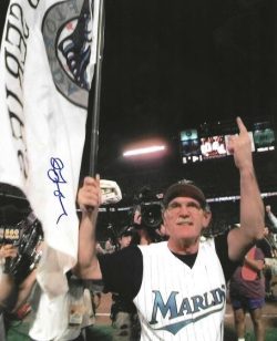 AUTOGRAPHED JIM LEYLAND 8X10 Florida Marlins Photo