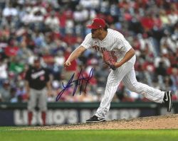 AUTOGRAPHED LUIS ORTIZ 8X10 Philadelphia Phillies Photo