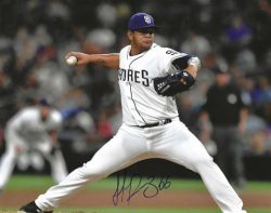AUTOGRAPHED JOSE RUIZ 8X10 San Diego Padres photo