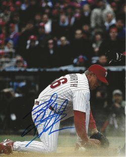 AUTOGRAPHED Brandon Duckworth 8x10 Philadelphia Phillies Photo