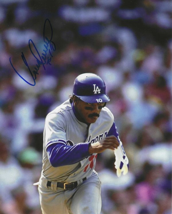 AUTOGRAPHED JUAN SAMUEL Los Angeles Dodgers 8x10 photo