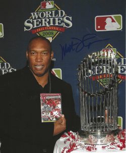 AUTOGRAPHED MILT THOMPSON Philadelphia Phillies 8x10 Photo