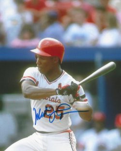 Autographed MILT THOMPSON St. Louis Cardinals 8x10 Photo