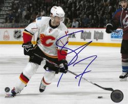 Autographed STEPHANE YELLE 8X10 Calgary Flames Photo