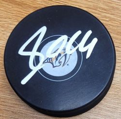 Autographed FILIP FORSBERG Nashville Predators Hockey Puck