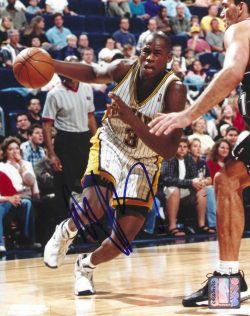 Autographed AL HARRINGTON 8X10 Indiana Pacers Photo