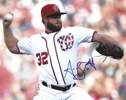 AUTOGRAPHED AARON BARRETT 8X10 Washington Nationals photo