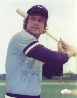 AUTOGRAPHED GEORGE BRETT 8x10 Kansas City Royals Photo JSA