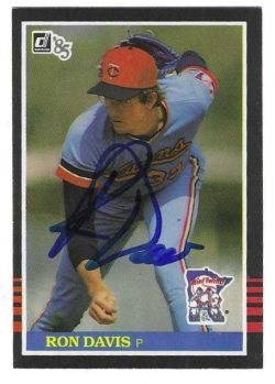 Autographed RON DAVIS Minnesota Twins 1985 Donruss Card