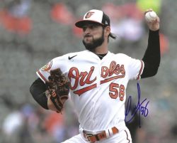AUTOGRAPHED CIONEL PEREZ 8X10 Baltimore Orioles Photo