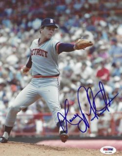 AUTOGRAPHED LARRY PASHNICK 8x10 Detroit Tigers Photo PSA/DNA