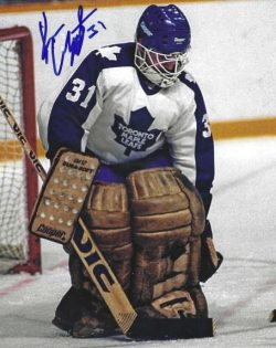 Autographed KEN WREGGET 8x10 Toronto Maple Leafs Photo