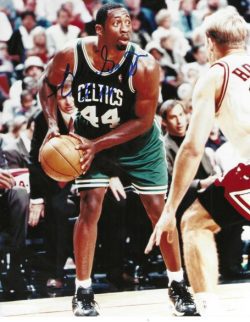 AUTOGRAPHED ADRIAN GRIFFIN 8x10 Boston Celtics photo