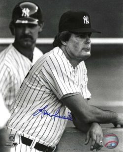 AUTOGRAPHED LOU PINIELLA 8X10 NEW YORK YANKEES photo