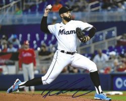 AUTOGRAPHED PABLO LOPEZ 8X10 Miami Marlins Photo
