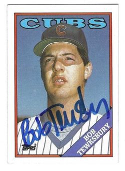 Autographed BOB TEWKSBURY Chicago Cubs 1988 Topps Card