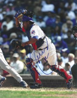 AUTOGRAPHED HENRY BLANCO 8X10 Chicago Cubs Photo