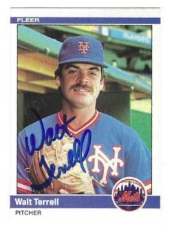 Autographed WALT TERRELL New York Mets 1984 Fleer Card