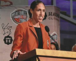 Autographed 8X10 REBECCA LOBO "HOF 17" UCONN HUSKIES photo