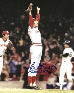 AUTOGRAPHED Will McEnaney "76 WS Last Out" 8x10 Cincinnati Reds Photo