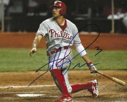 AUTOGRAPHED HUNTER PENCE 8x10 Philadelphia Phillies Photo