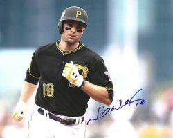 Autographed NEIL WALKER 8X10 Pittsburgh Pirates Photo